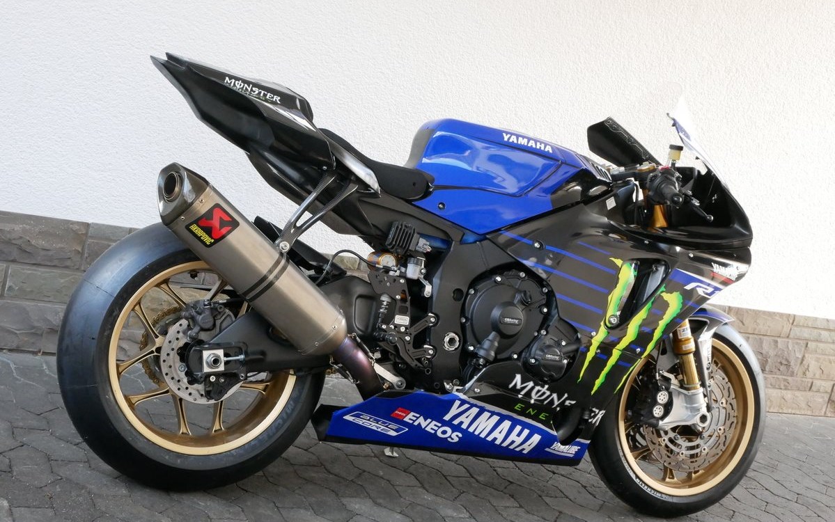 Angebot Yamaha R1 RACE