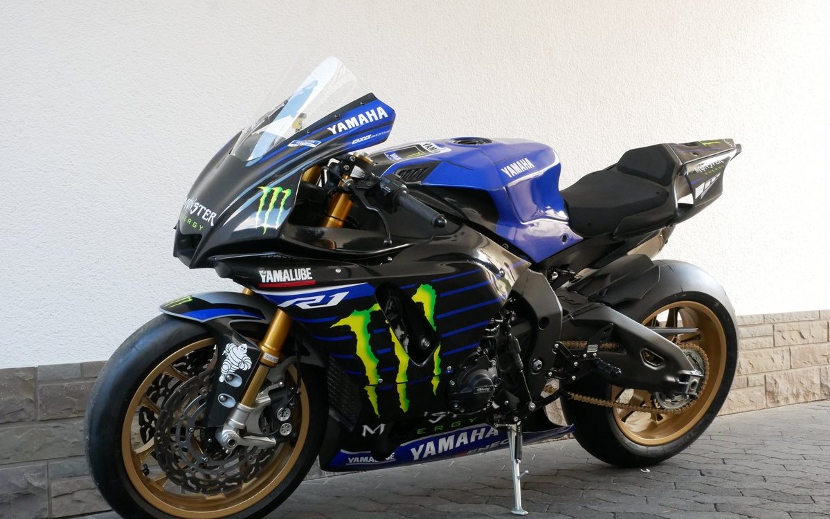 Angebot Yamaha R1 RACE