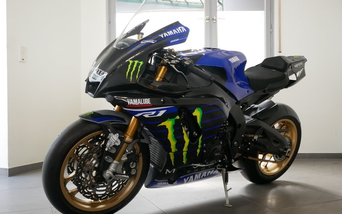 Angebot Yamaha R1 RACE