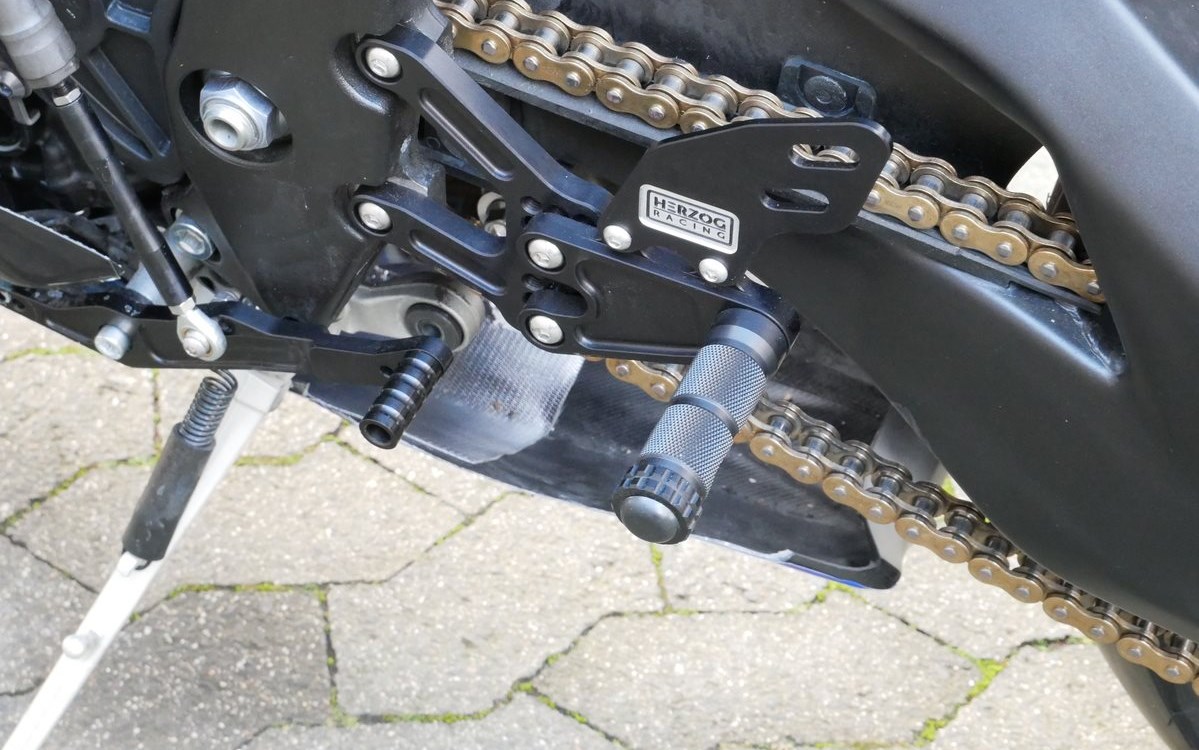 Angebot Yamaha R1 RACE