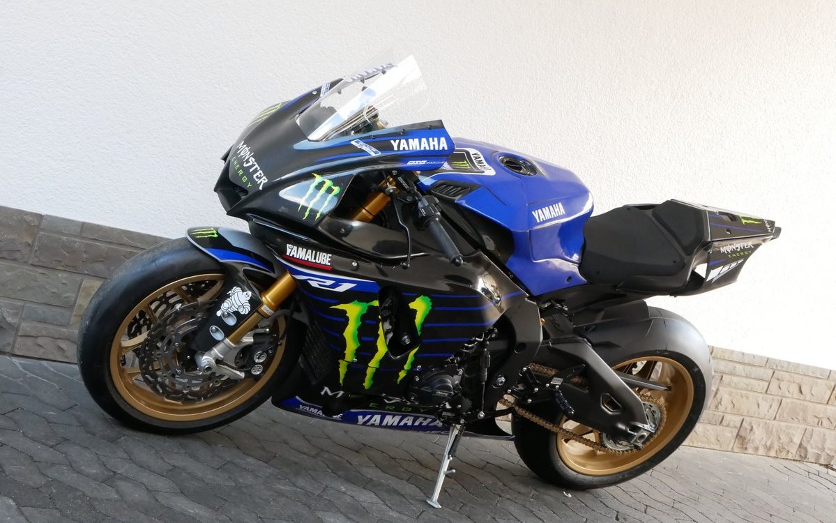 Angebot Yamaha R1 RACE
