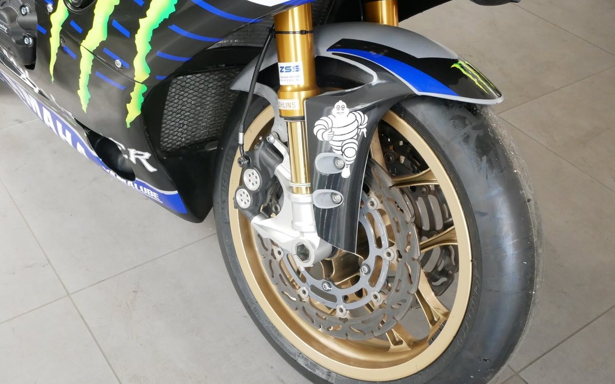 Angebot Yamaha R1 RACE