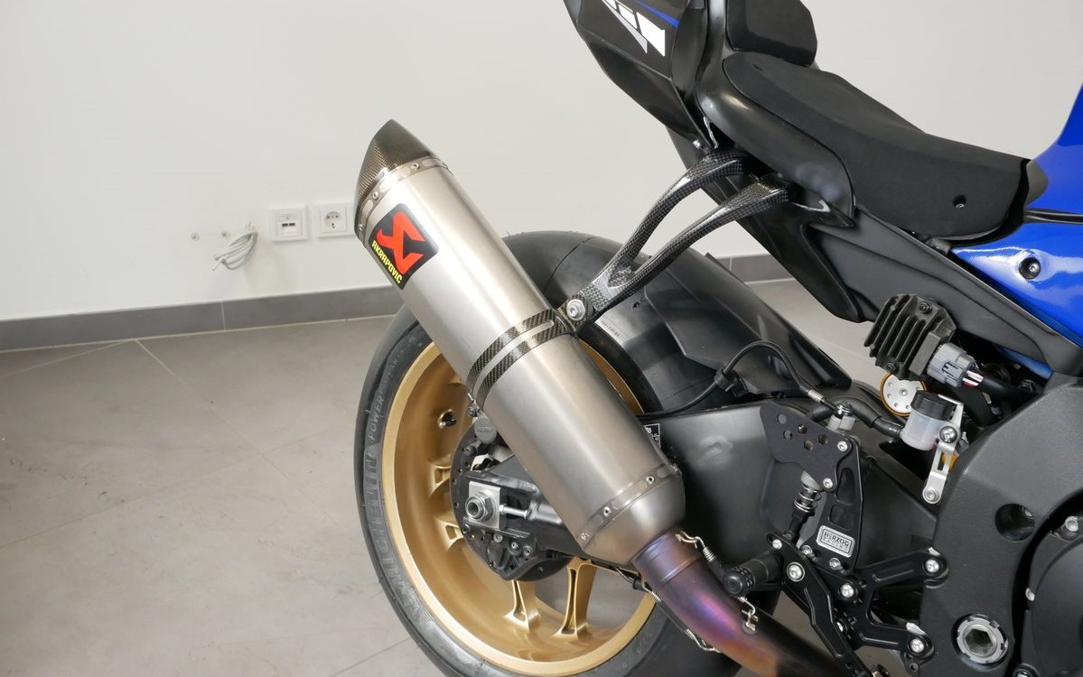 Angebot Yamaha R1 RACE