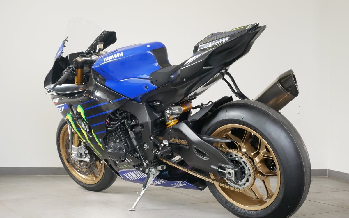 Angebot Yamaha R1 RACE