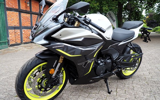 Neufahrzeug Benelli Tornado 550 - Bild 2