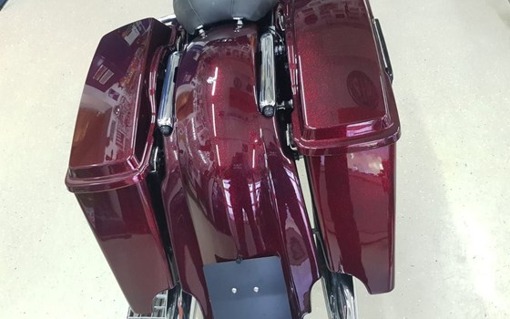 Gebrauchtmotorrad Harley-Davidson Street Glide FLHX - Bild 1 Gebrauchtmotorrad Harley-Davidson Street Glide FLHX - Bild 1