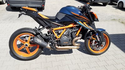 1290 Super Duke R EVO