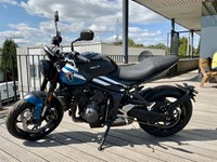 Gebrauchtmotorrad Triumph Trident 660