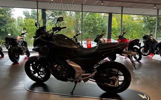 Gebrauchtmotorrad Honda NC750X - Bild 5