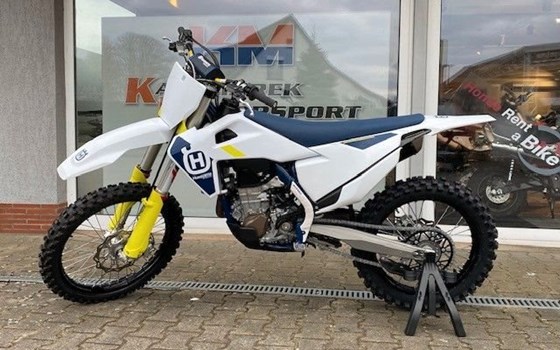 Gebrauchtmotorrad Husqvarna FC 450 - Bild 2