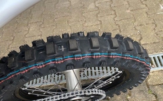 Gebrauchtmotorrad Husqvarna FC 450 - Bild 4