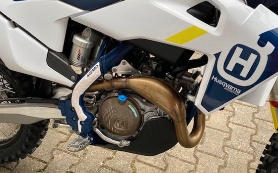 Gebrauchtmotorrad Husqvarna FC 450 - Bild 7