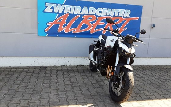 Gebrauchtmotorrad Honda CB1000 Hornet - Bild 8