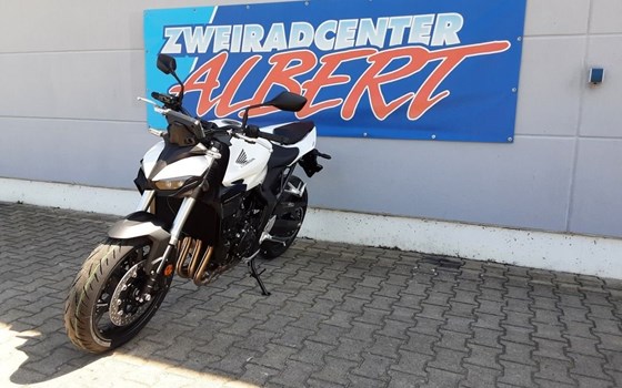 Gebrauchtmotorrad Honda CB1000 Hornet - Bild 9