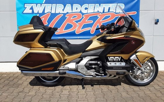 Gebrauchtmotorrad Honda GL 1800 Goldwing Tour - Bild 1