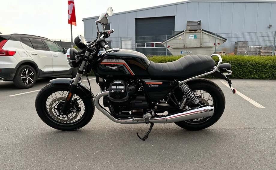 Angebot Moto Guzzi V7 Special Bild 4: Angebot Moto Guzzi V7 Special