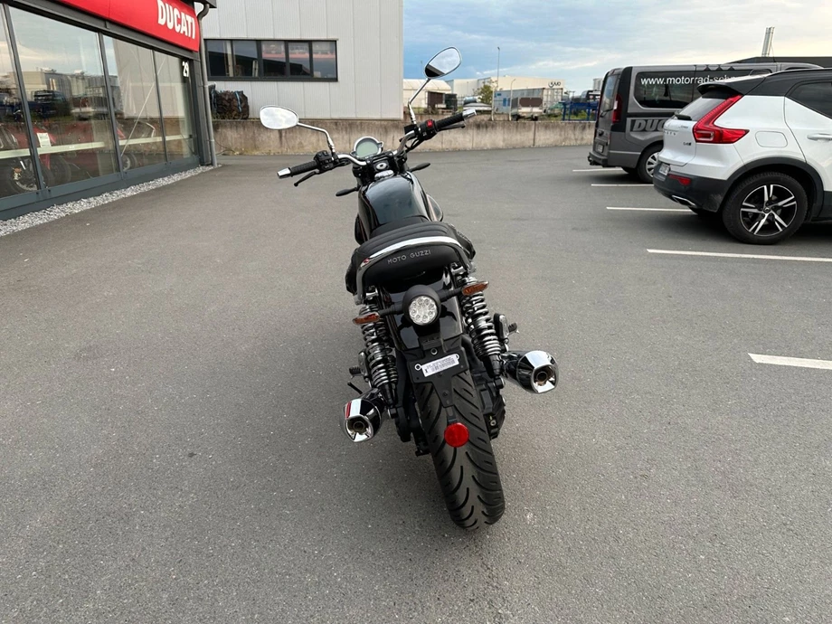 Angebot Moto Guzzi V7 Special Bild 6: Angebot Moto Guzzi V7 Special