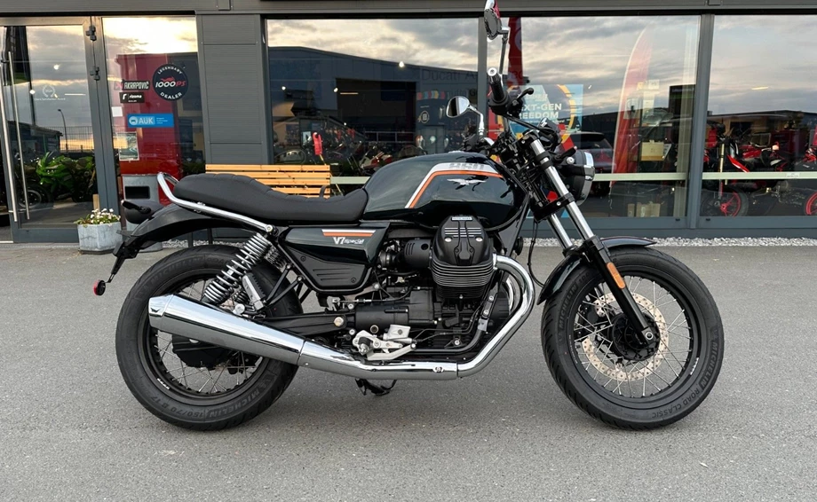 Angebot Moto Guzzi V7 Special Bild 8: Angebot Moto Guzzi V7 Special