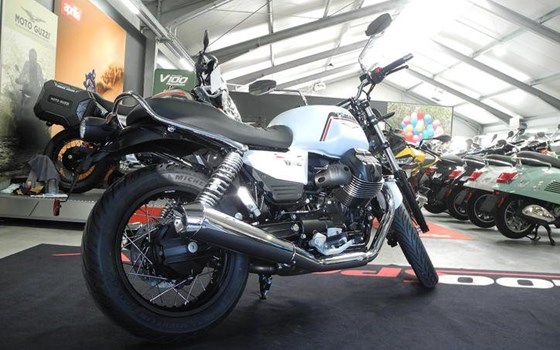 Neufahrzeug Moto Guzzi V7 Special - Bild 7