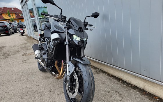 Neufahrzeug Kawasaki Z900 - Bild 2 Neufahrzeug Kawasaki Z900 - Bild 2