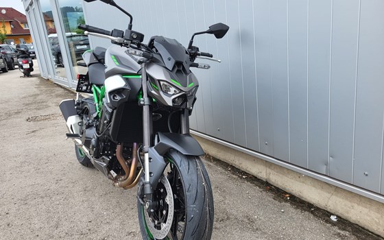 Neufahrzeug Kawasaki Z900 - Bild 2 Neufahrzeug Kawasaki Z900 - Bild 2