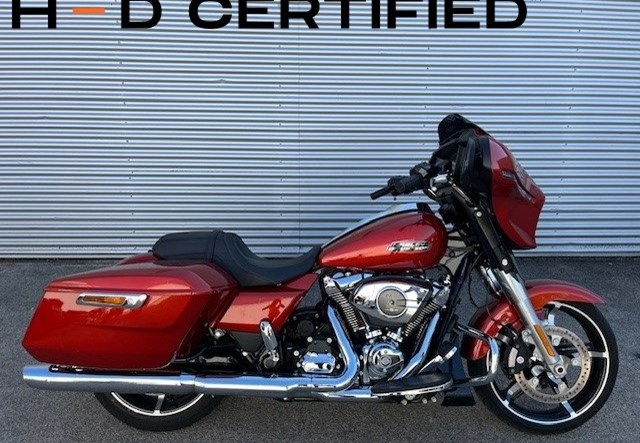 Harley-Davidson Street Glide FLHX (Whiskey Fire/ChromeFinish)