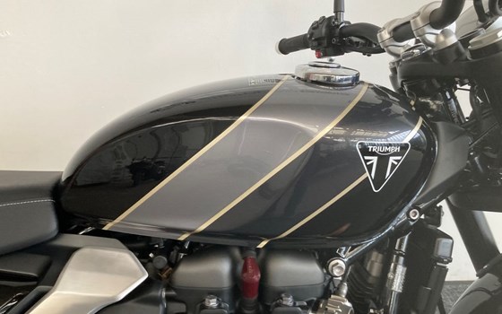 Neufahrzeug Triumph Speed Twin 900 - Bild 5 Neufahrzeug Triumph Speed Twin 900 - Bild 5