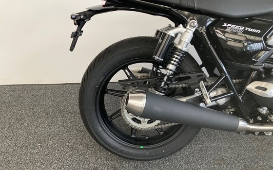 Neufahrzeug Triumph Speed Twin 900 - Bild 7 Neufahrzeug Triumph Speed Twin 900 - Bild 7