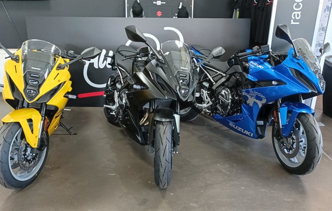 Suzuki GSX-8R