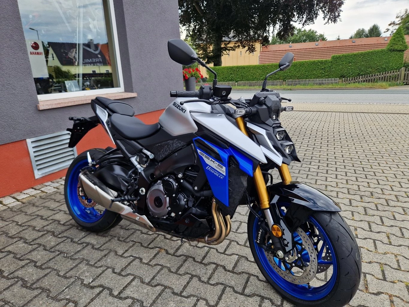 Suzuki GSX-S1000 