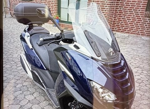 Gebrauchtmotorrad Peugeot Metropolis Allure - Bild 2