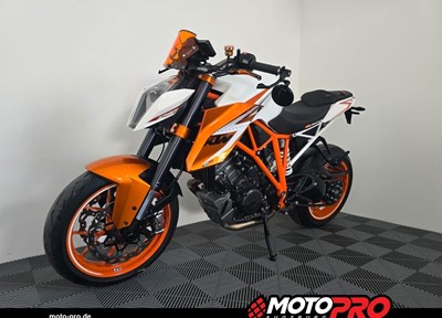 GEBRAUCHTFAHRZEUG KTM 1290 Super Duke R
