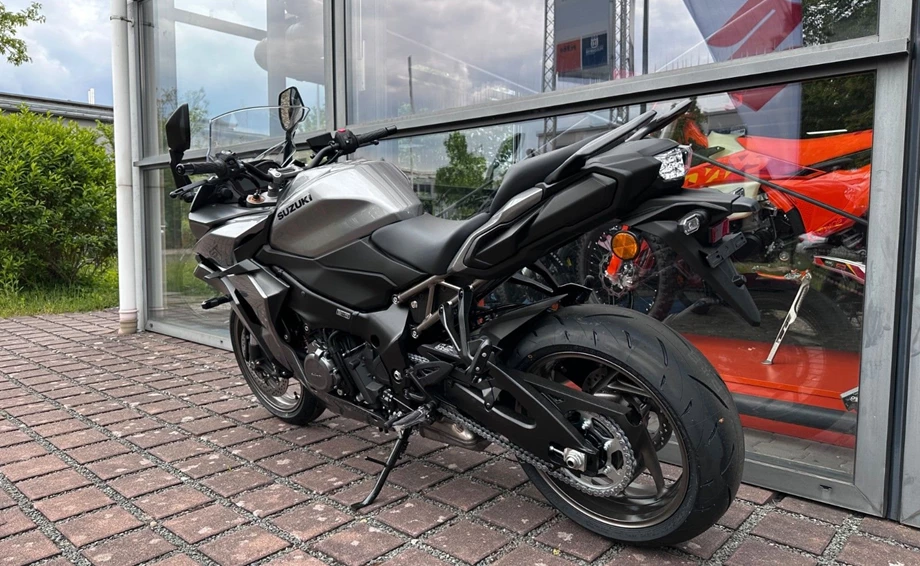 Angebot Suzuki GSX-S1000GT Bild 6: Angebot Suzuki GSX-S1000GT
