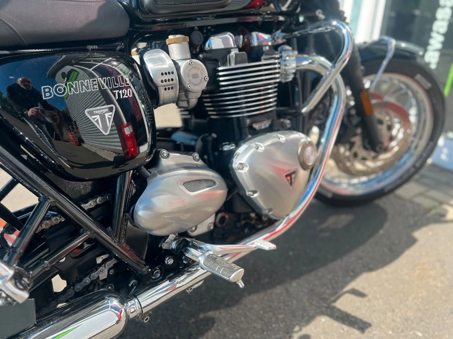 Angebot Triumph Bonneville T120 Bild 3: Angebot Triumph Bonneville T120