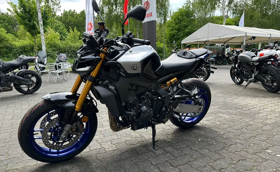 Angebot Yamaha MT-09 SP Bild 7: Angebot Yamaha MT-09 SP