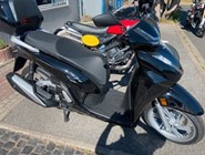 Honda SH350i