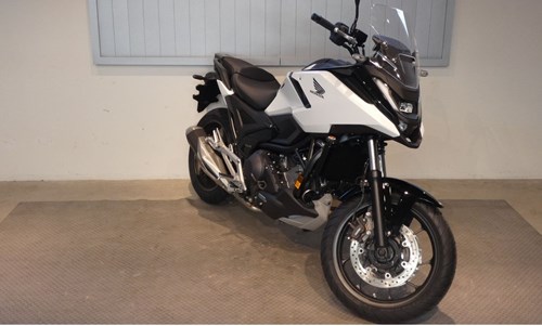 Honda NC750X DCT