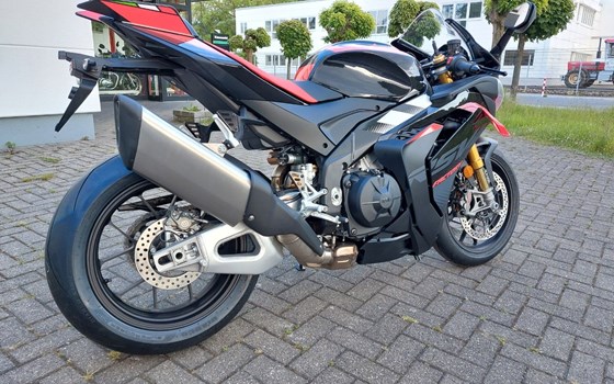 Neufahrzeug Aprilia RSV4 1100 Factory - Bild 7