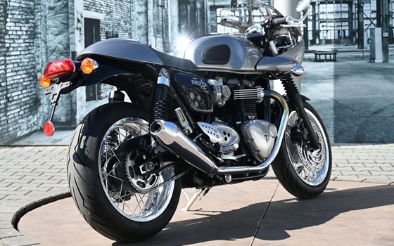 Gebrauchtmotorrad Triumph Thruxton 1200 - Bild 11