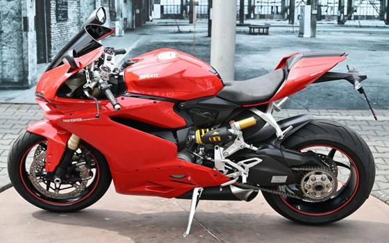 Gebrauchtmotorrad Ducati 1299 Panigale - Bild 9