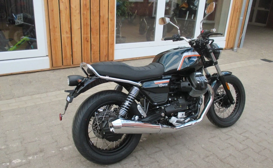 Angebot Moto Guzzi V7 Special Bild 3: Angebot Moto Guzzi V7 Special