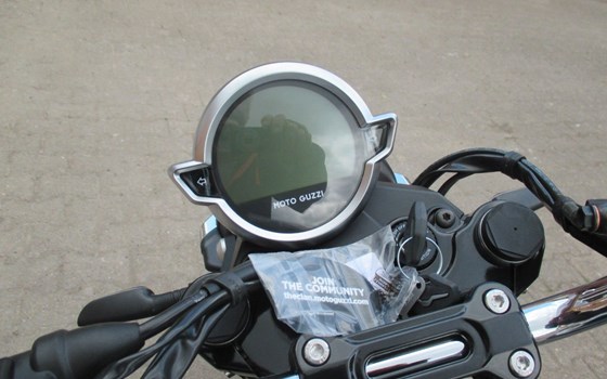 Neufahrzeug Moto Guzzi V7 Special - Bild 9