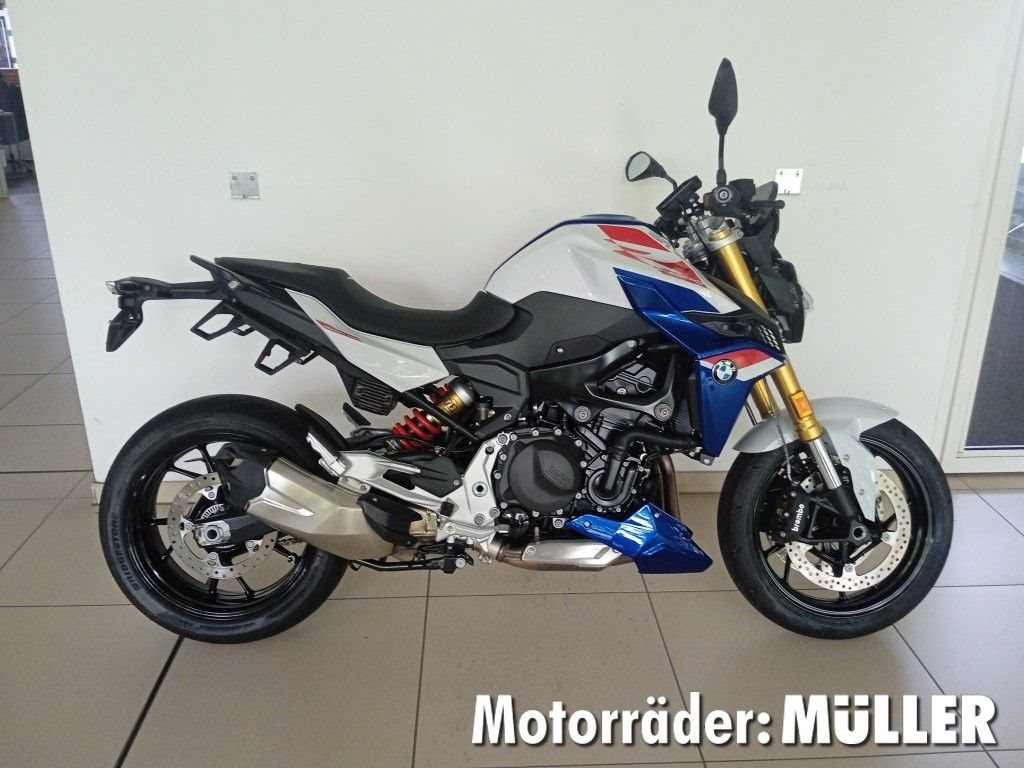 BMW F 900 R 
