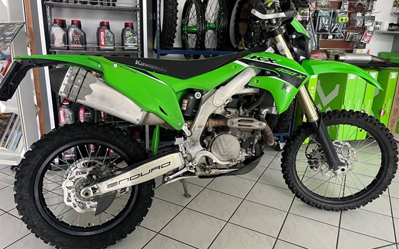 Gebrauchtmotorrad Kawasaki KX450X - Bild 1 Gebrauchtmotorrad Kawasaki KX450X - Bild 1