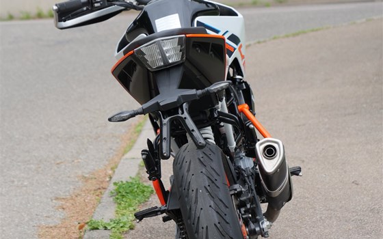Gebrauchtmotorrad KTM 125 Duke - Bild 6