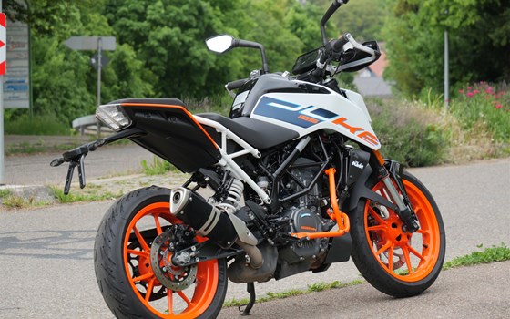 Gebrauchtmotorrad KTM 125 Duke - Bild 2