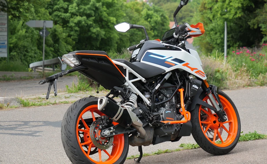 Angebot KTM 125 Duke Bild 2: Angebot KTM 125 Duke
