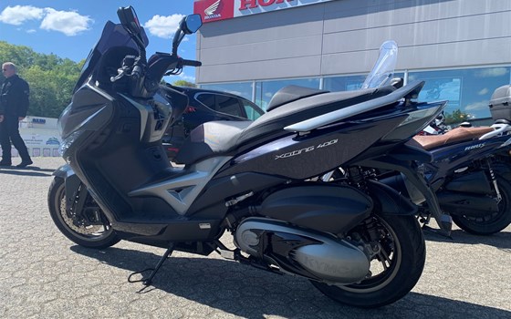 Gebrauchtmotorrad Kymco Xciting 400i ABS - Bild 3