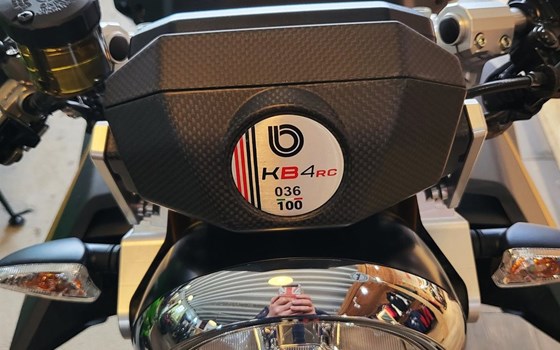 Neufahrzeug Bimota KB 4 - Bild 6 Neufahrzeug Bimota KB 4 - Bild 6