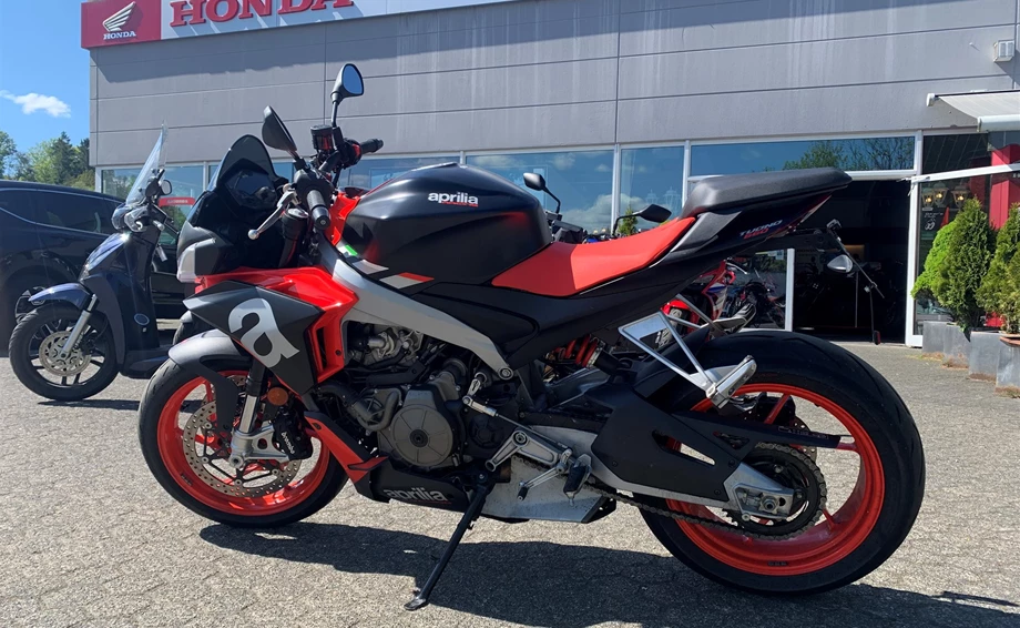 Offer Aprilia Tuono 660 Bild 3: Offer Aprilia Tuono 660